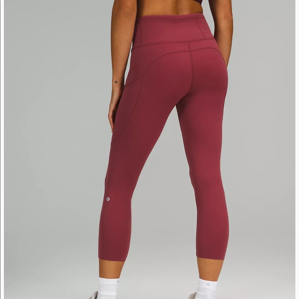 Lululemon Fast And Free 23” Rust Colored Legging Gem